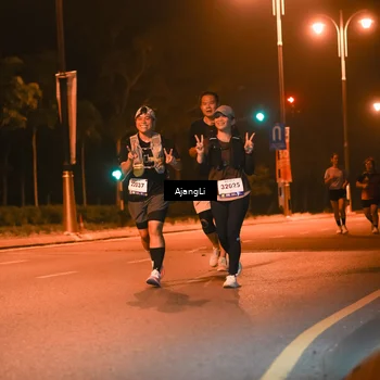 Runner Photo 8384530