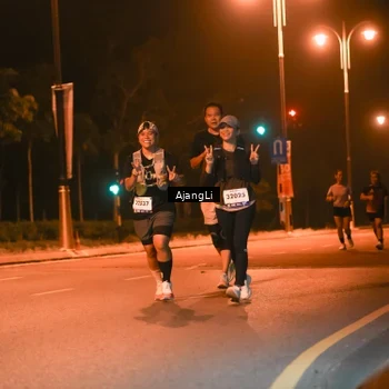 Runner Photo 8384532