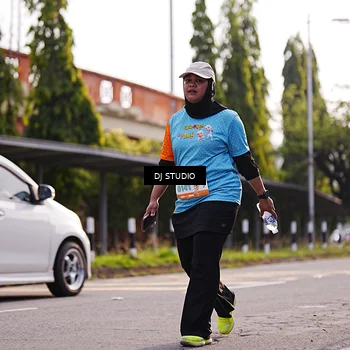 Runner Photo 8384544