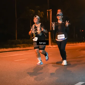 Runner Photo 8384565