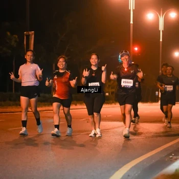 Runner Photo 8384593