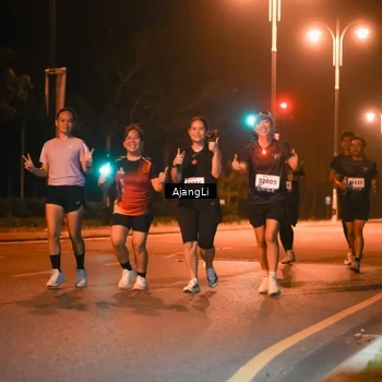 Runner Photo 8384595