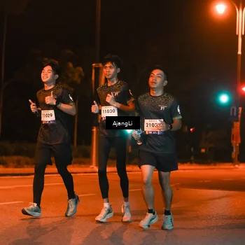 Runner Photo 8384627