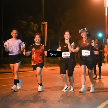 Runner Photo 8384628