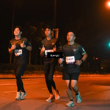 Runner Photo 8384630