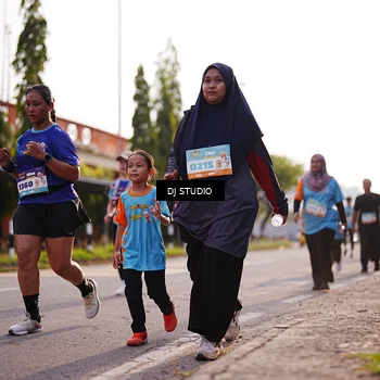 Runner Photo 8384637