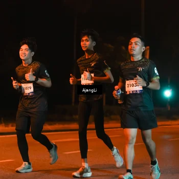 Runner Photo 8384642