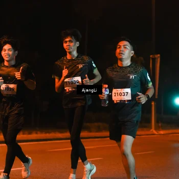 Runner Photo 8384655