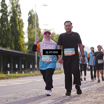 Runner Photo 8384659