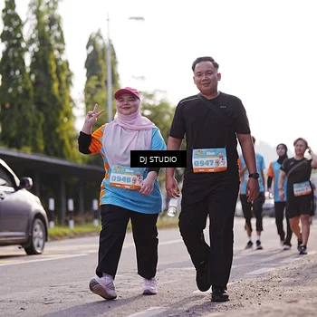 Runner Photo 8384672