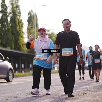Runner Photo 8384674
