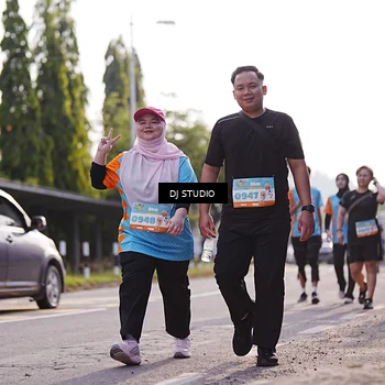 Runner Photo 8384675