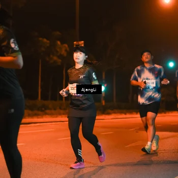 Runner Photo 8384677