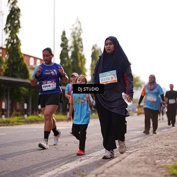 Runner Photo 8384683