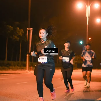 Runner Photo 8384686