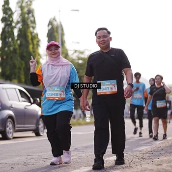 Runner Photo 8384687