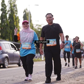 Runner Photo 8384688