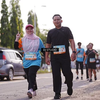 Runner Photo 8384693