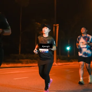 Runner Photo 8384699