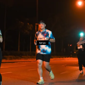 Runner Photo 8384700