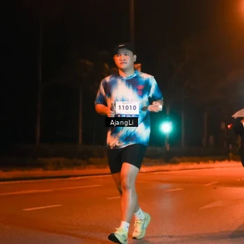 Runner Photo 8384708