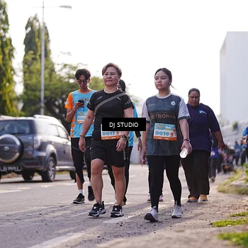 Runner Photo 8384713