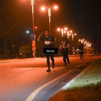 Runner Photo 8384718