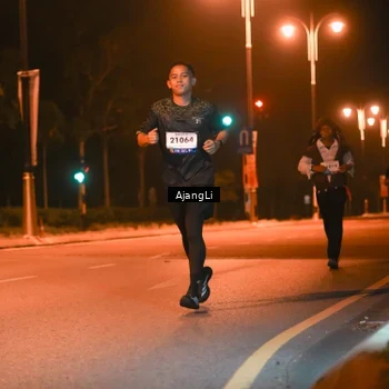 Runner Photo 8384740