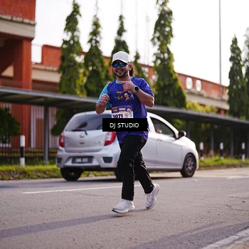 Runner Photo 8384747