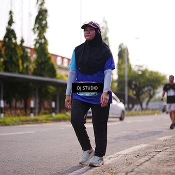Runner Photo 8384752