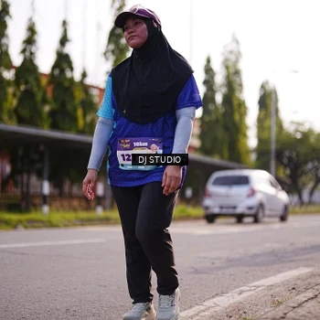 Runner Photo 8384762