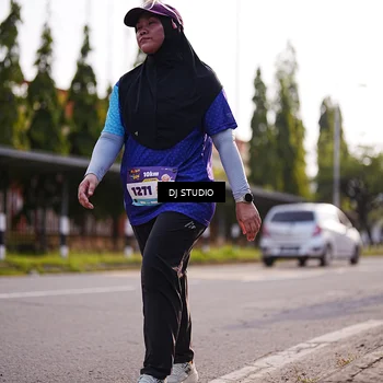 Runner Photo 8384763