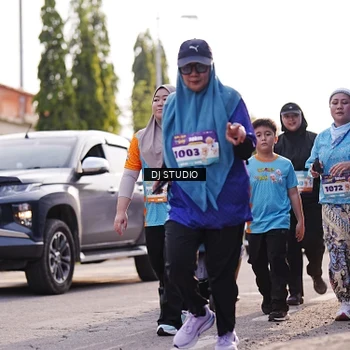 Runner Photo 8384801