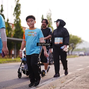 Runner Photo 8384823