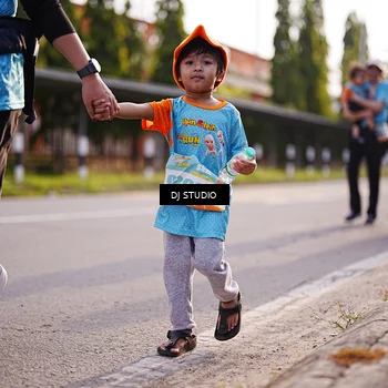 Runner Photo 8384842