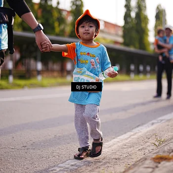 Runner Photo 8384843