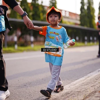 Runner Photo 8384845