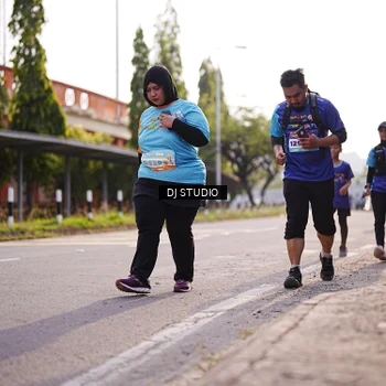 Runner Photo 8384876