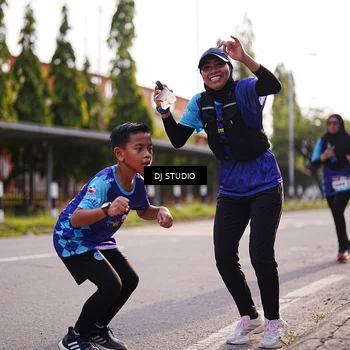Runner Photo 8384914