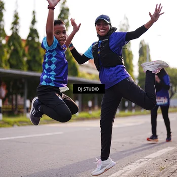 Runner Photo 8384921