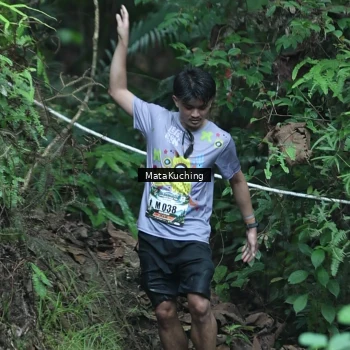Runner Photo 8384925