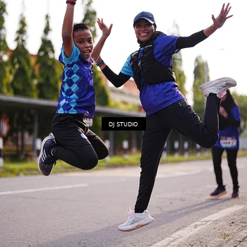 Runner Photo 8384933