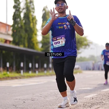 Runner Photo 8384955