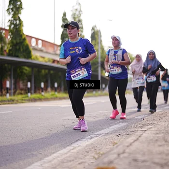 Runner Photo 8384965
