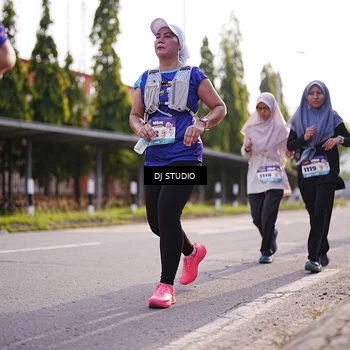 Runner Photo 8384983