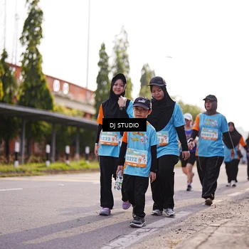 Runner Photo 8385015