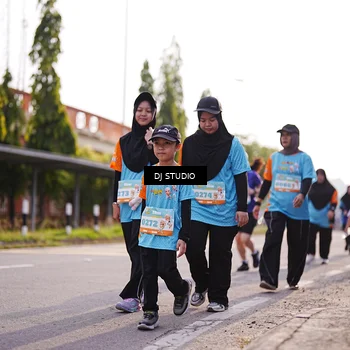 Runner Photo 8385024