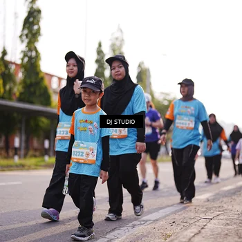 Runner Photo 8385034