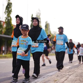 Runner Photo 8385037