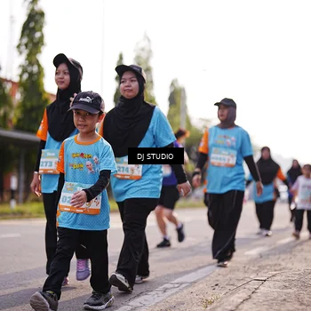 Runner Photo 8385040